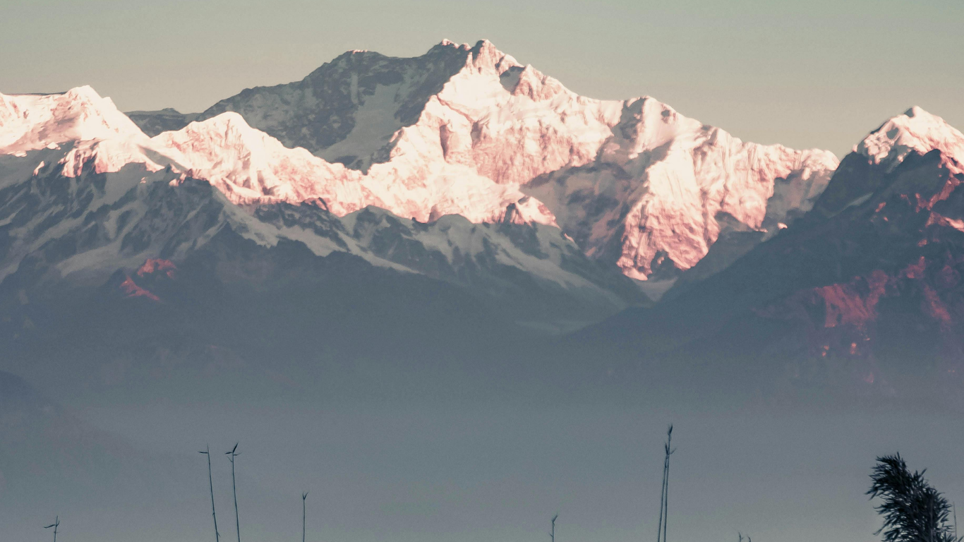 How to Reach Darjeeling from Delhi
